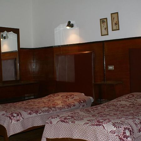 Pension Roma Кайро Екстериор снимка