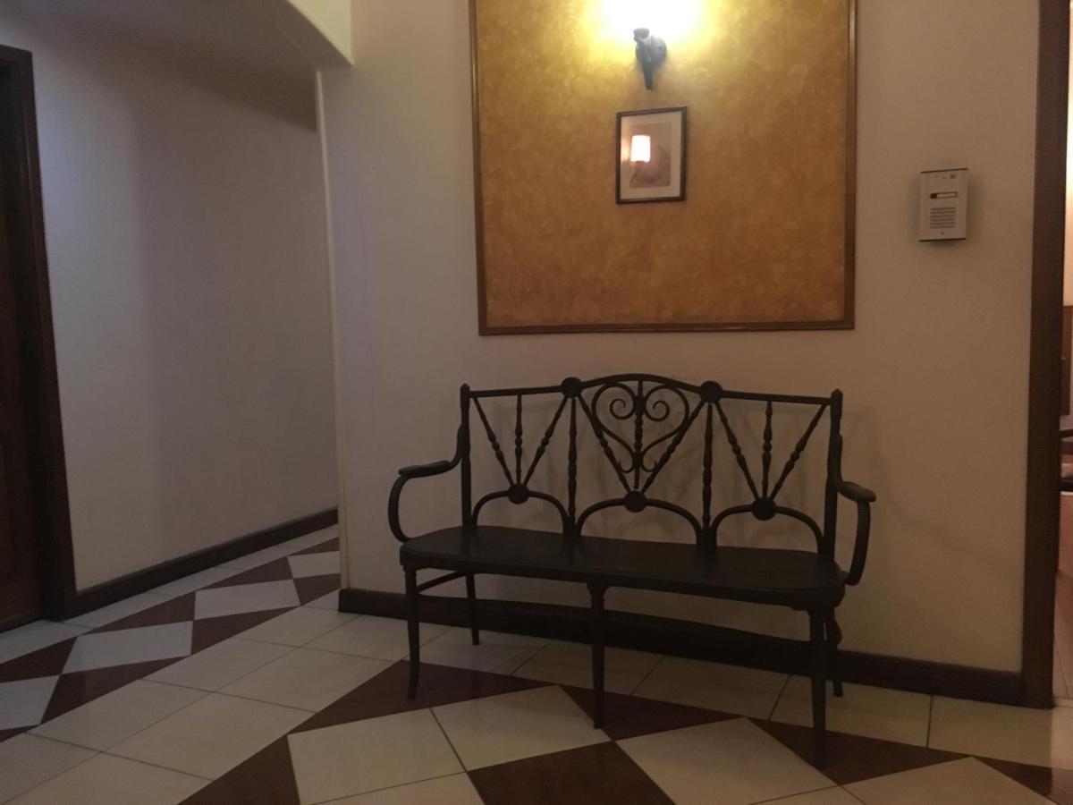 Pension Roma Кайро Екстериор снимка